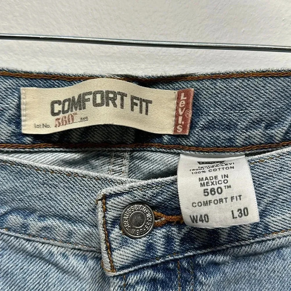 Levi's 560 Comfort Fit Denim Light Blue Jeans Men's Size 40 x 30" - Picture 4 of 11